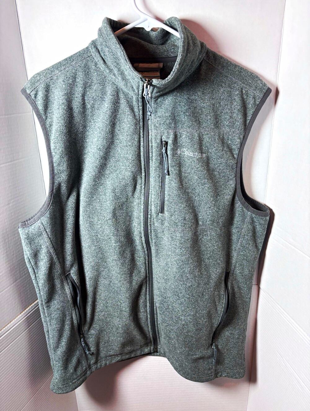 Columbia Men’s Gray Full Zip Fleece Vest w/ Pockets Stand-Up Collar Size L